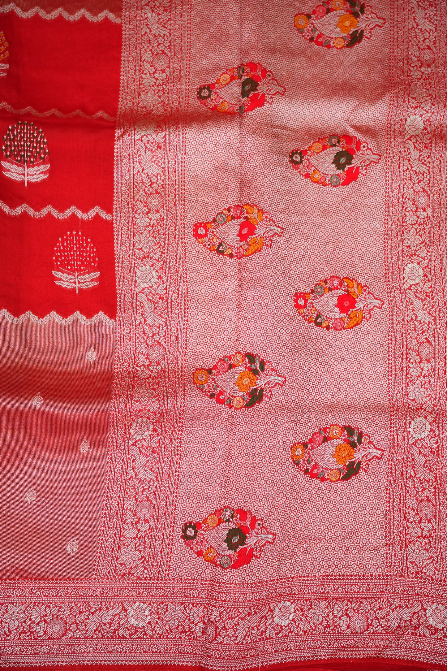 Mellow Tissue & Banarasi Fusion Saree with Meenakari Detailing – Red