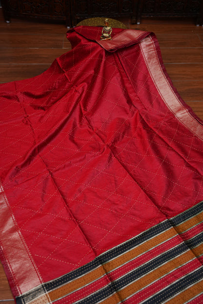Raw Silk Saree with Katha Stitch – Red