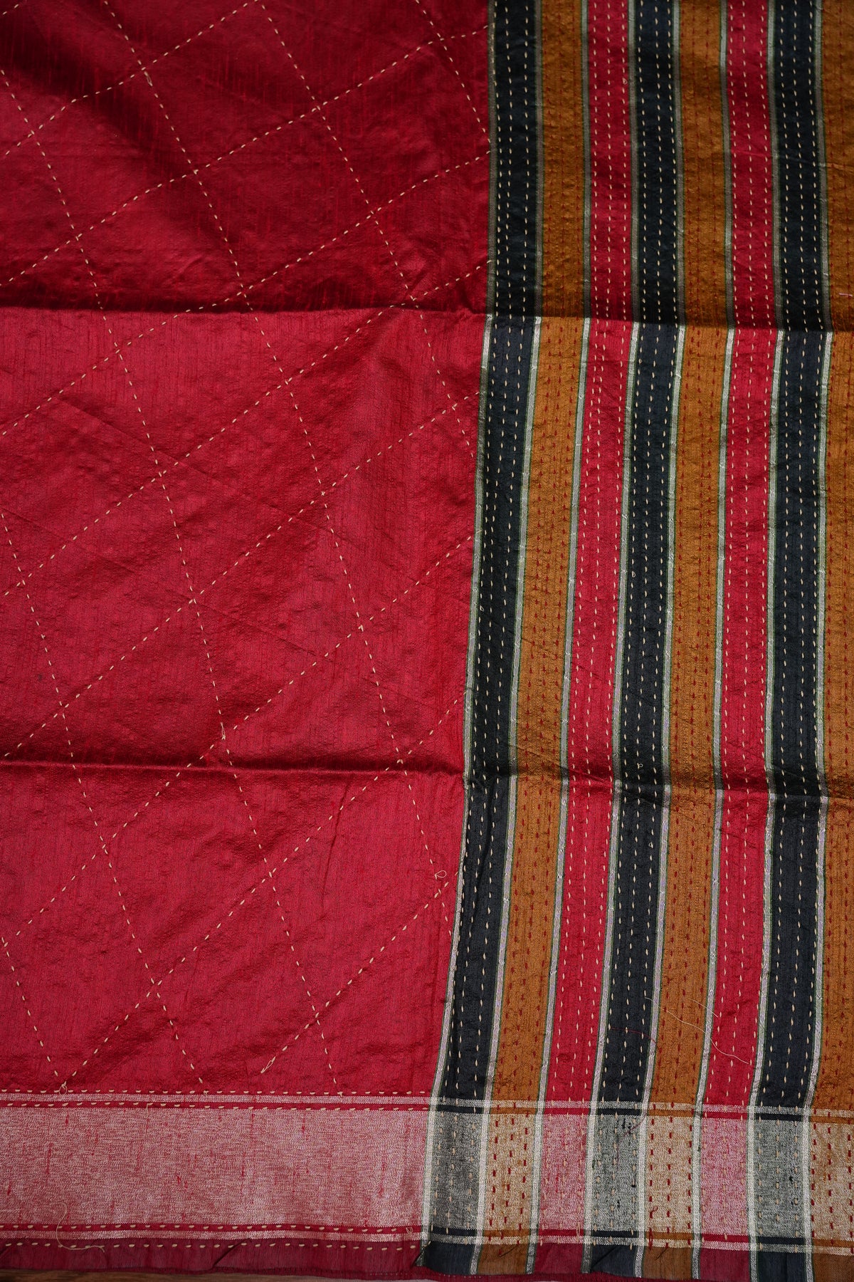 Raw Silk Saree with Katha Stitch – Red