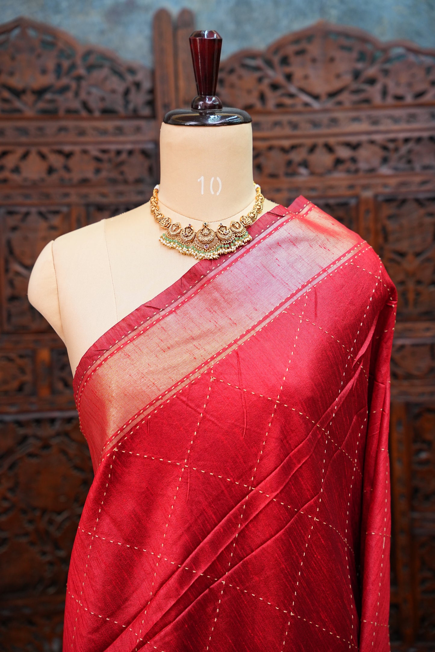 Raw Silk Saree with Katha Stitch – Red
