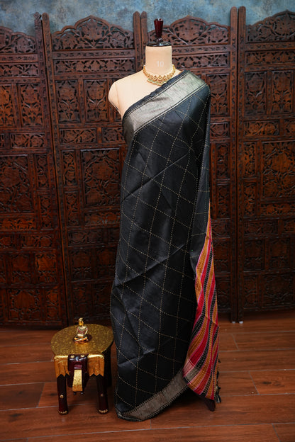 Raw Silk Saree with Katha Stitch – Black