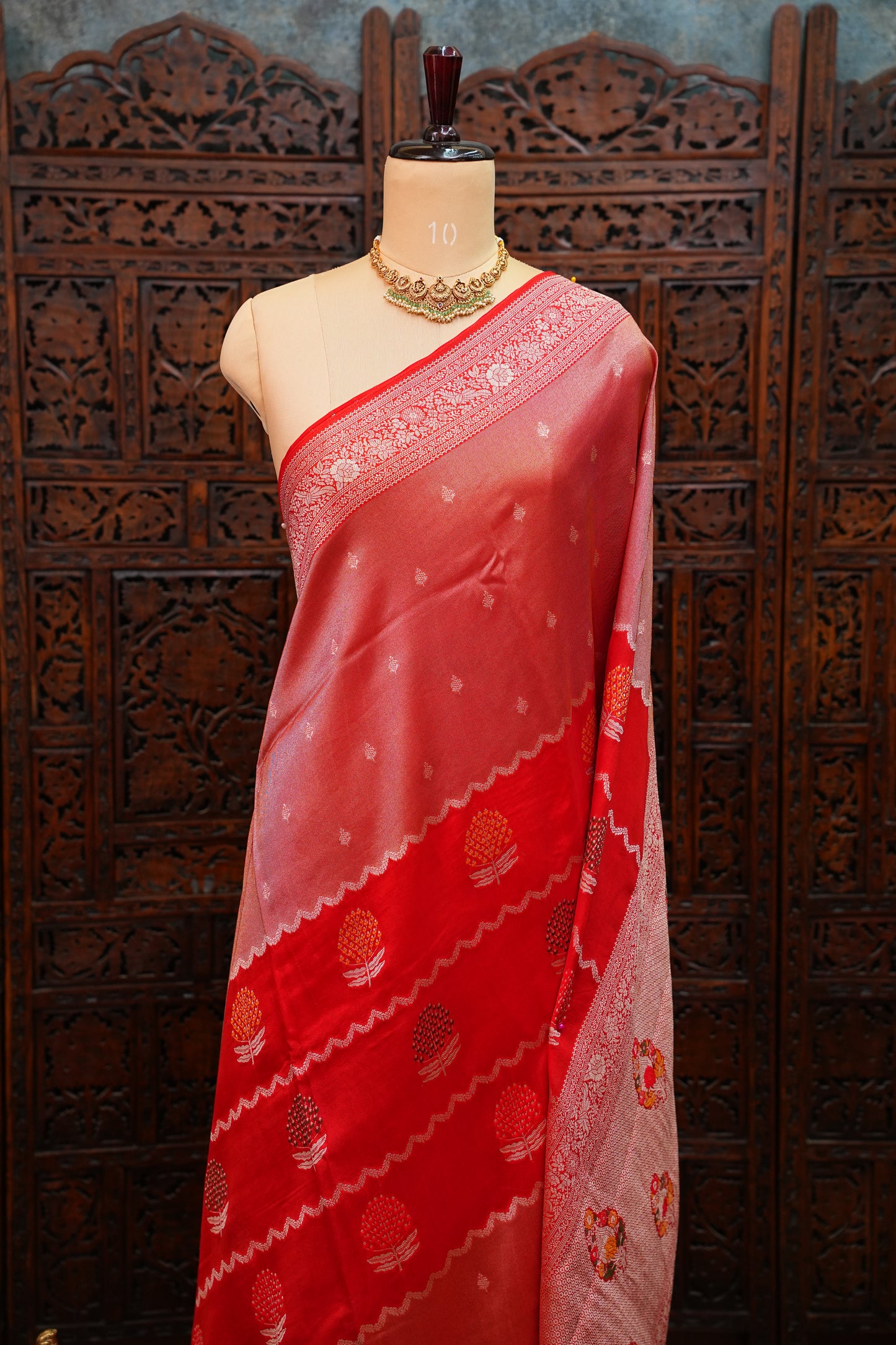 Mellow Tissue & Banarasi Fusion Saree with Meenakari Detailing – Red