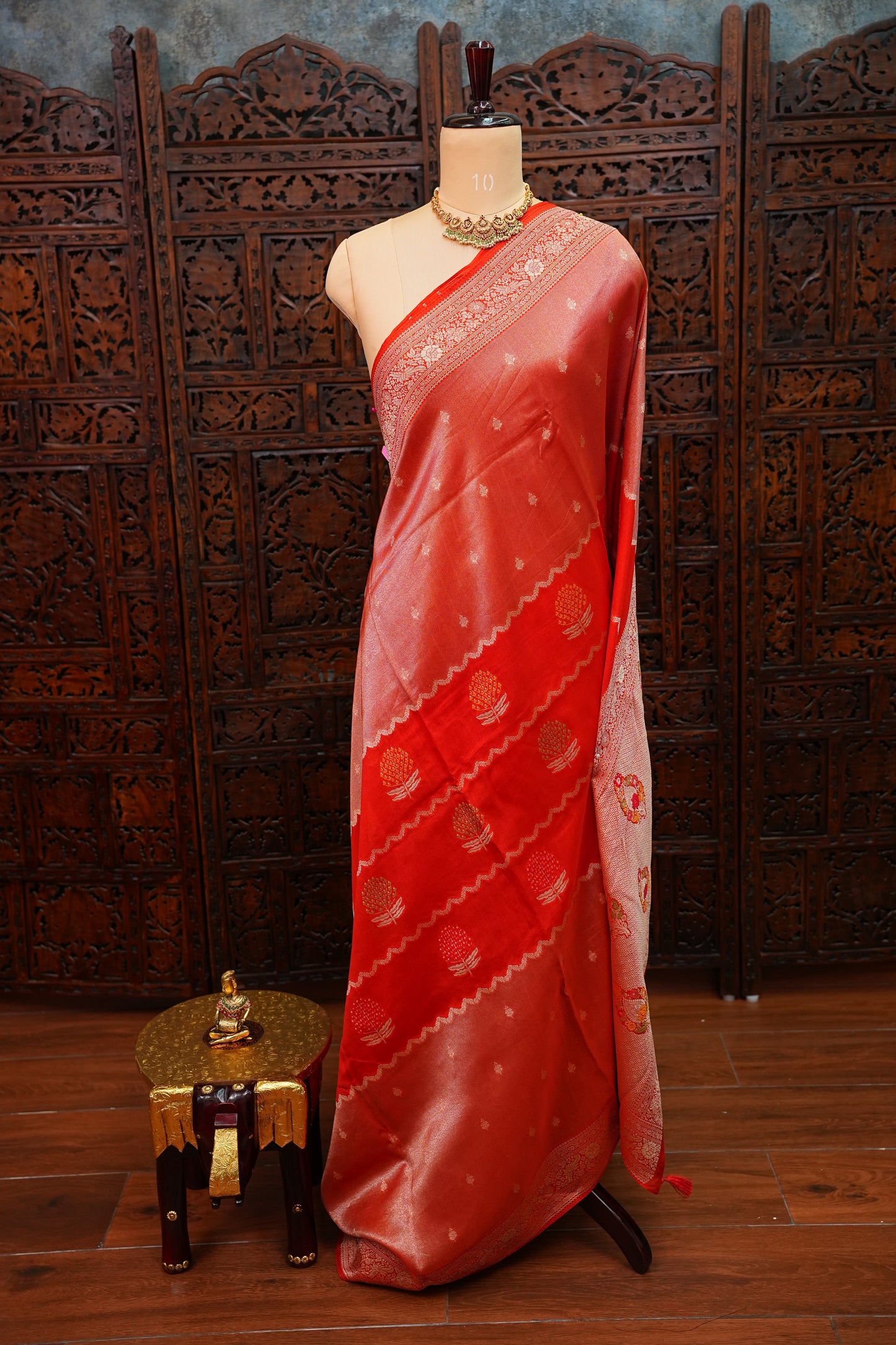 Mellow Tissue & Banarasi Fusion Saree with Meenakari Detailing – Vermilion Red