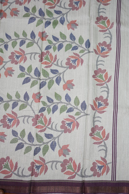 Semi Crepe Saree with Floral Design & Small Border – Ivory White