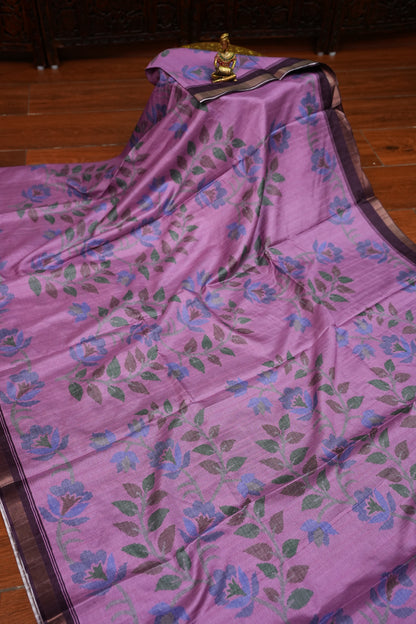Semi Crepe Saree with Floral Design & Small Border – Lavender Purple