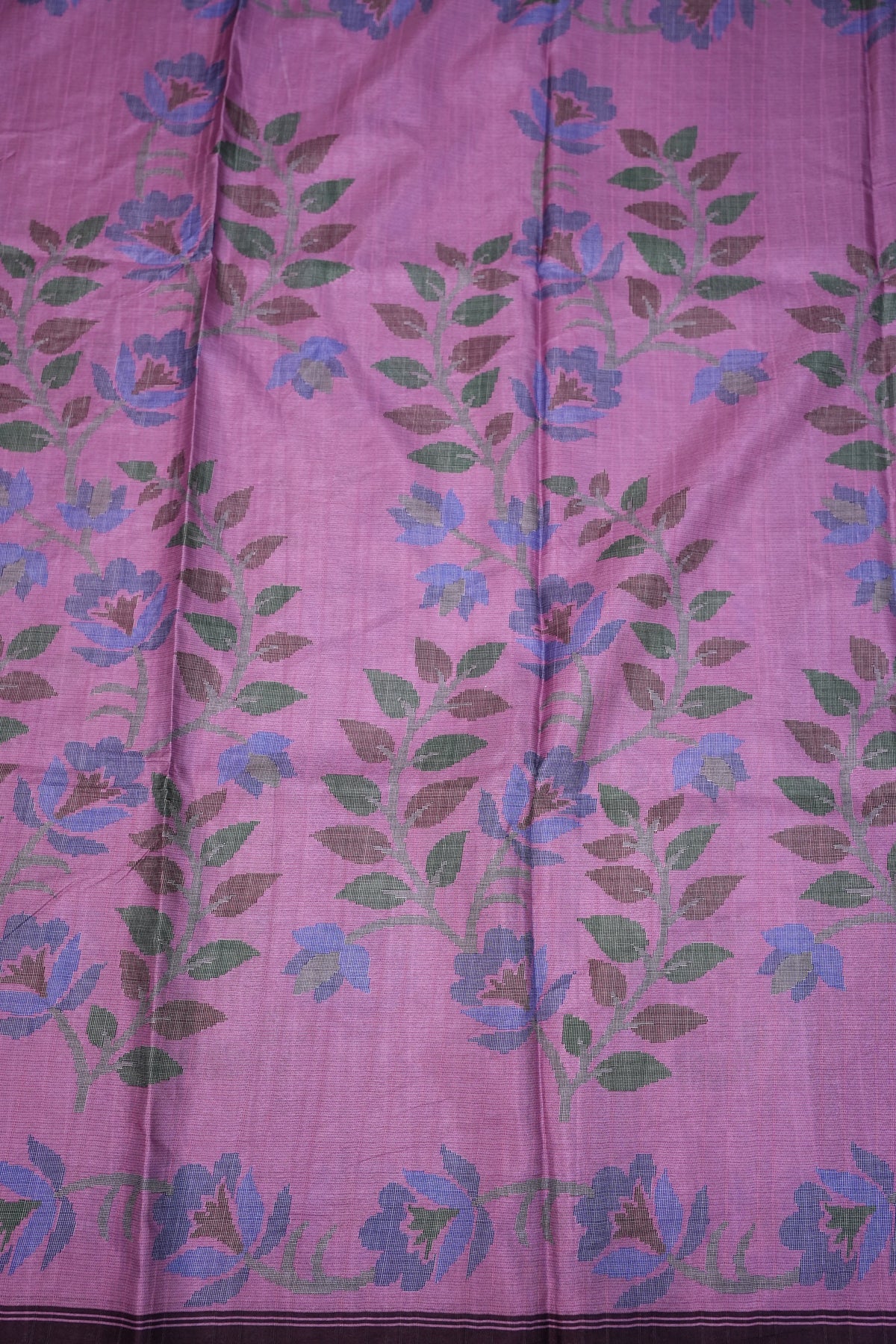 Semi Crepe Saree with Floral Design & Small Border – Lavender Purple