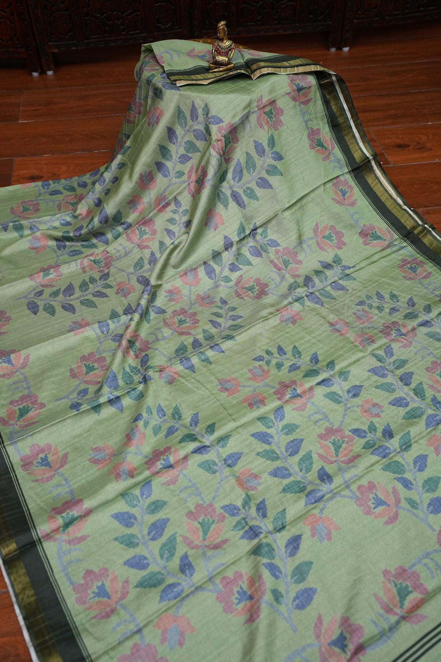 Semi Crepe Saree with Floral Design & Small Border – Sage Green