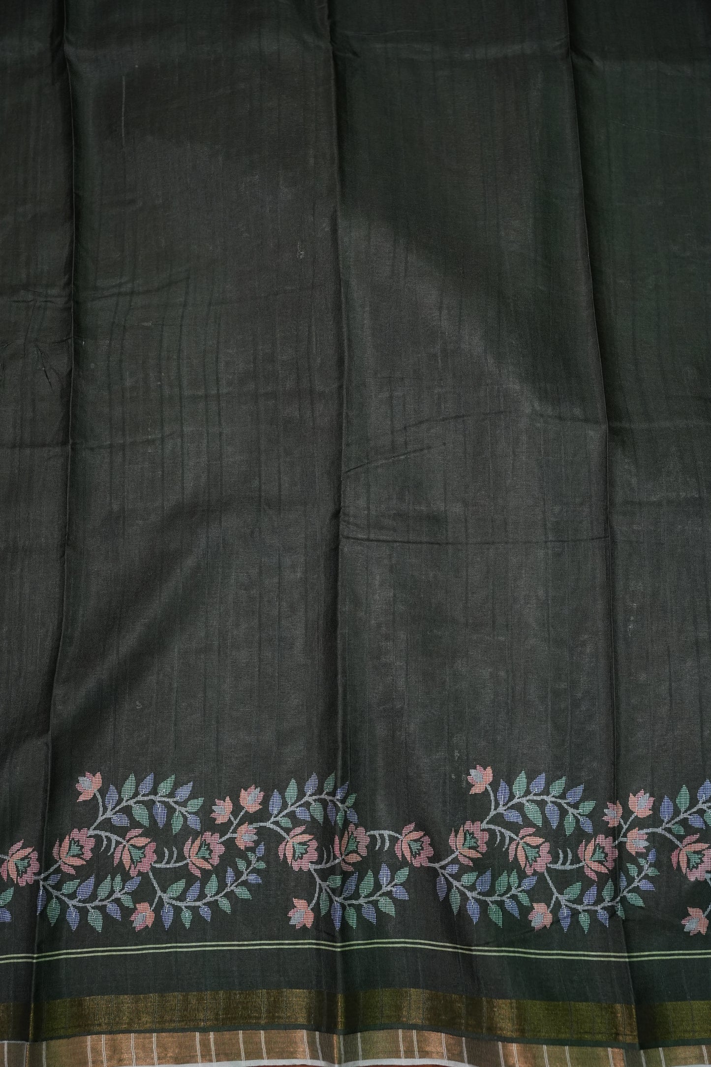 Semi Crepe Saree with Floral Design & Small Border – Sage Green