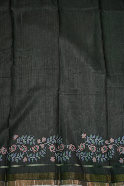 Semi Crepe Saree with Floral Design & Small Border – Sage Green