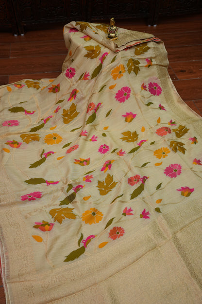 Soft Matka Banarasi Saree with Needle Design Work – Half White