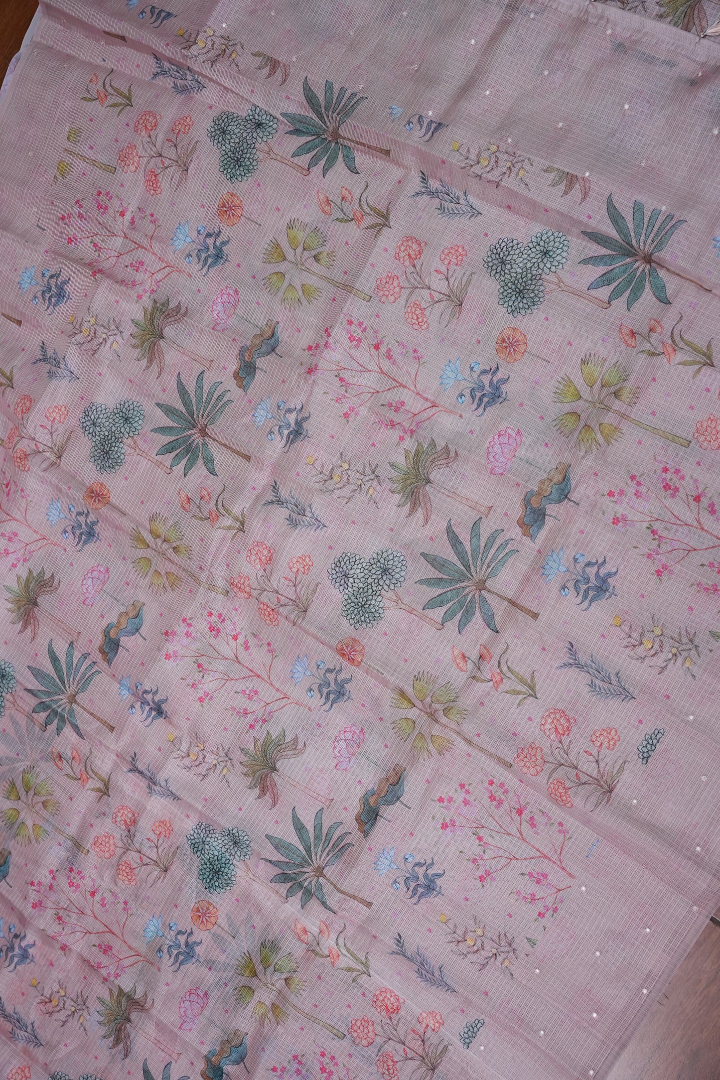 Kota Checks Saree with Botanical Digital Print – Blush Pink