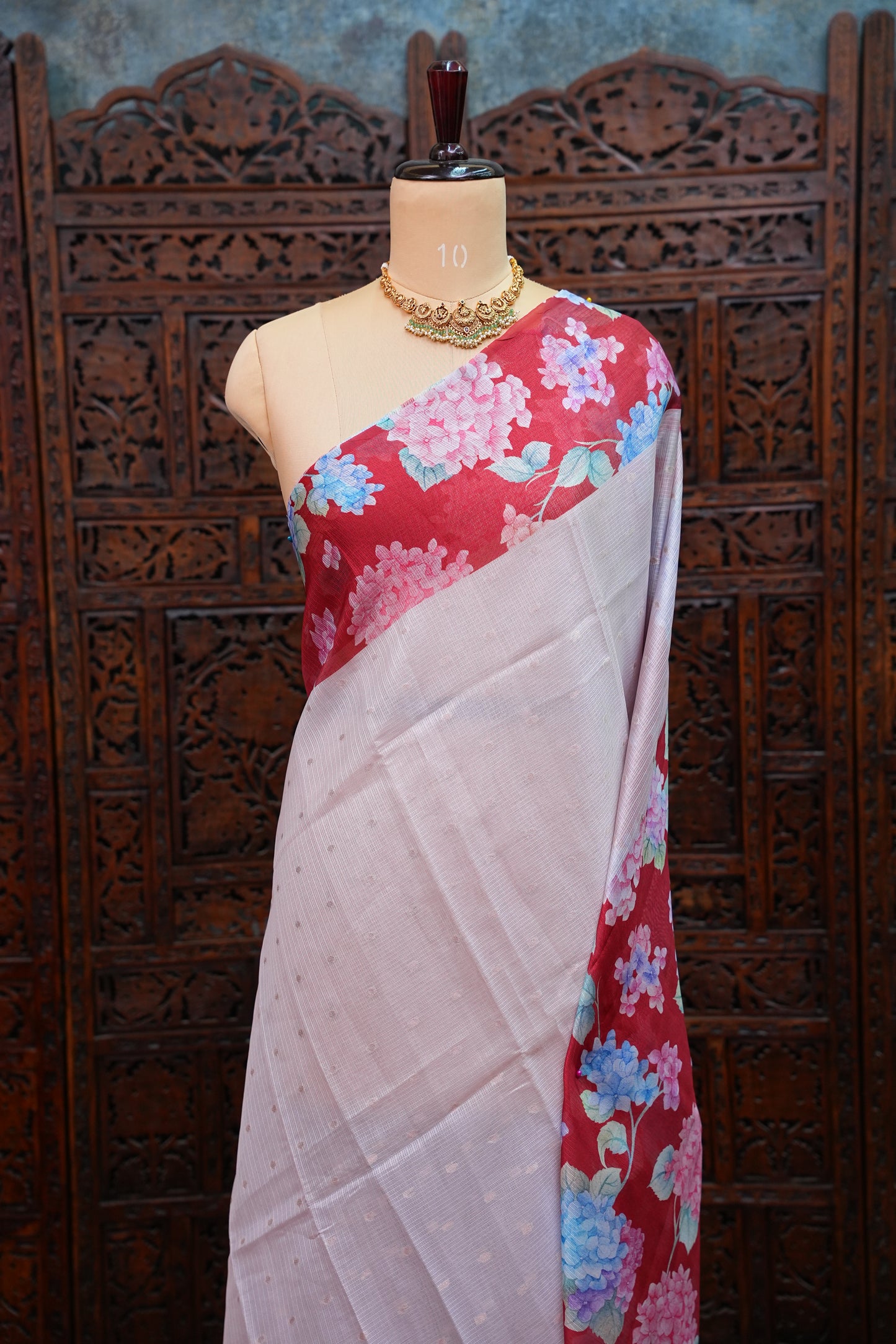 Kota Checks Saree with Hydrangea Floral Print – Lavender & Red