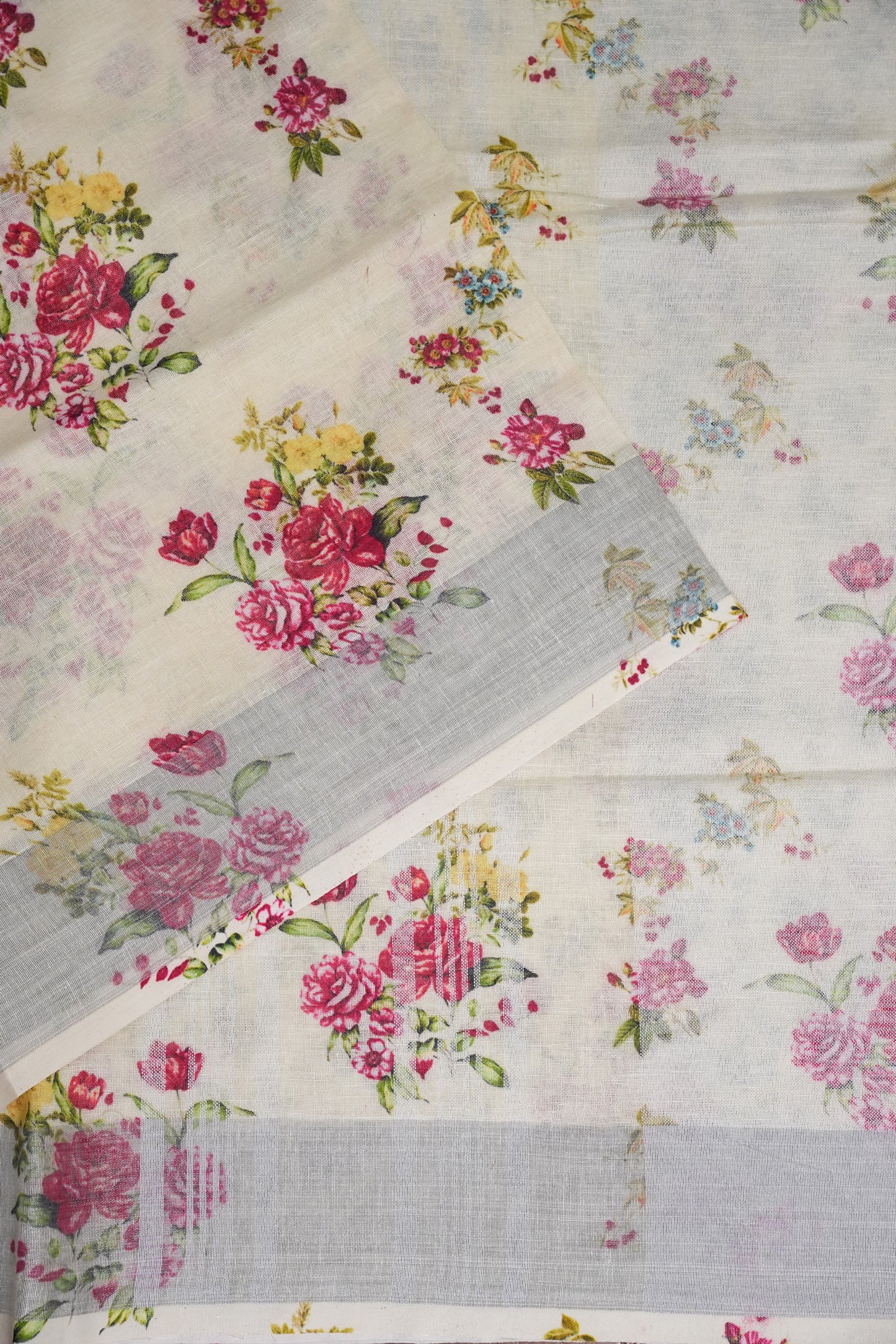 Digital Printed Pure Linen Saree - Beige