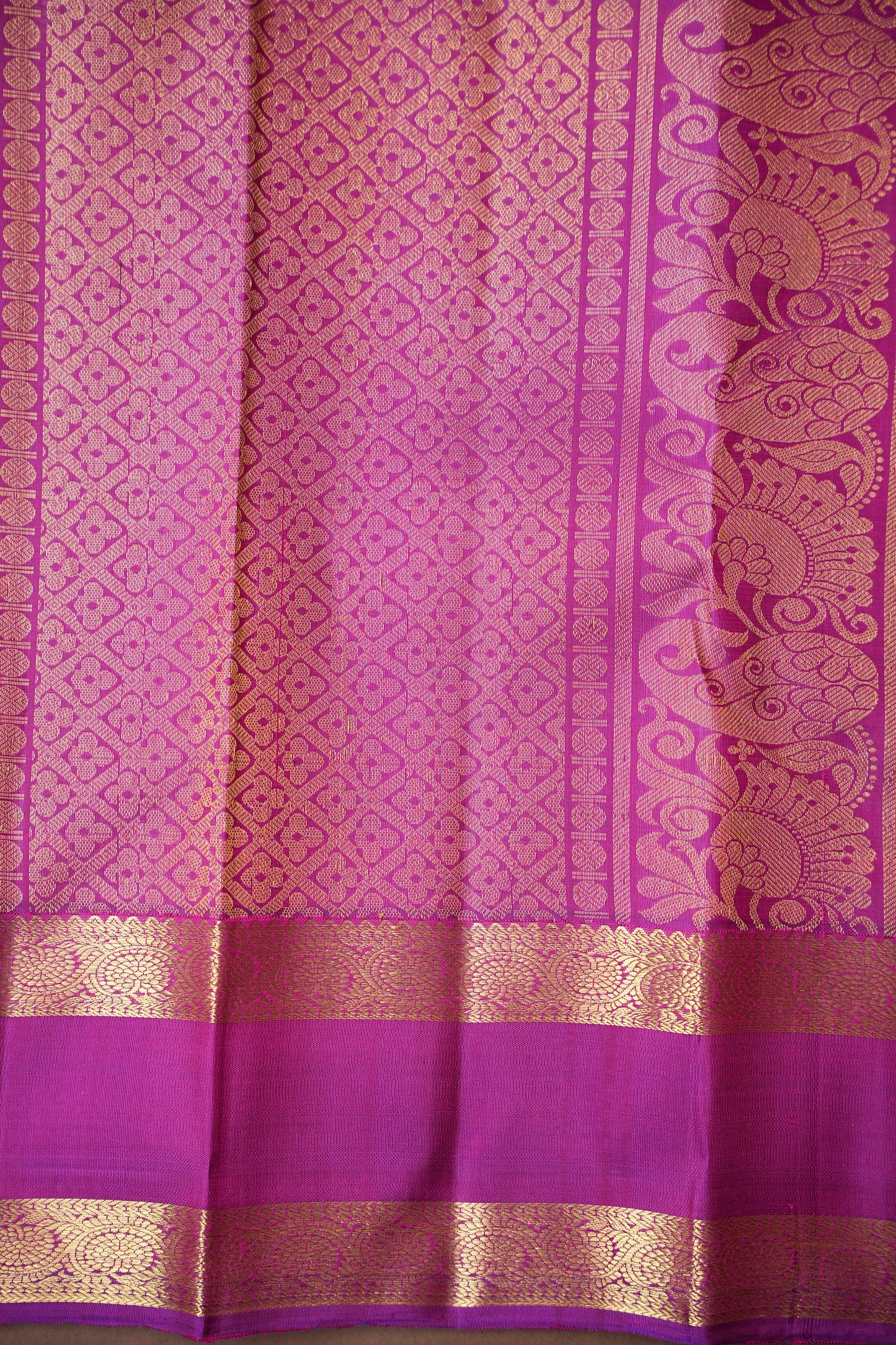 Peach & Magenta Pure Kanchipuram Silk Saree with Rich Zari Border|Silk Mark Certified