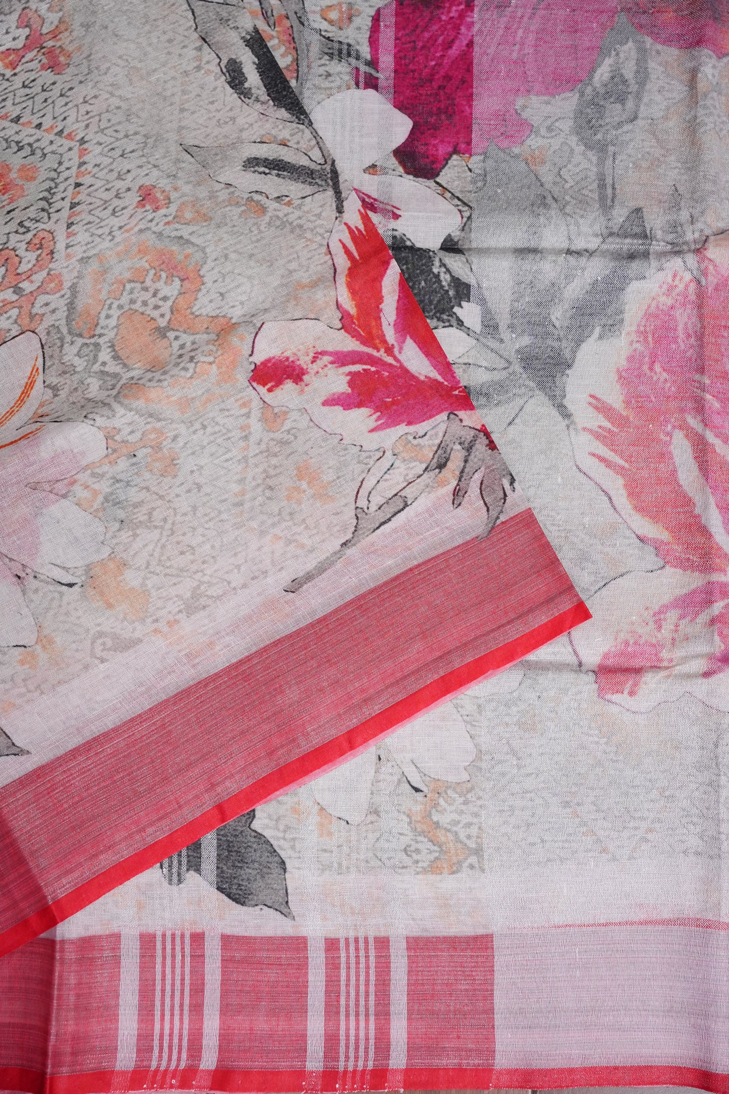Digital Printed Pure Linen Saree - Half White