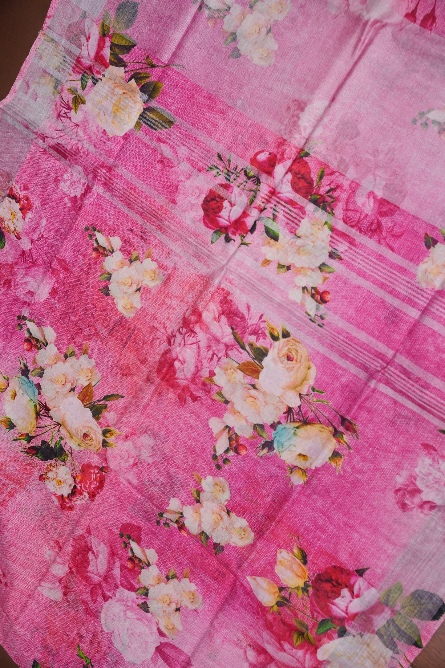 Digital Printed Pure Linen Saree - Pink
