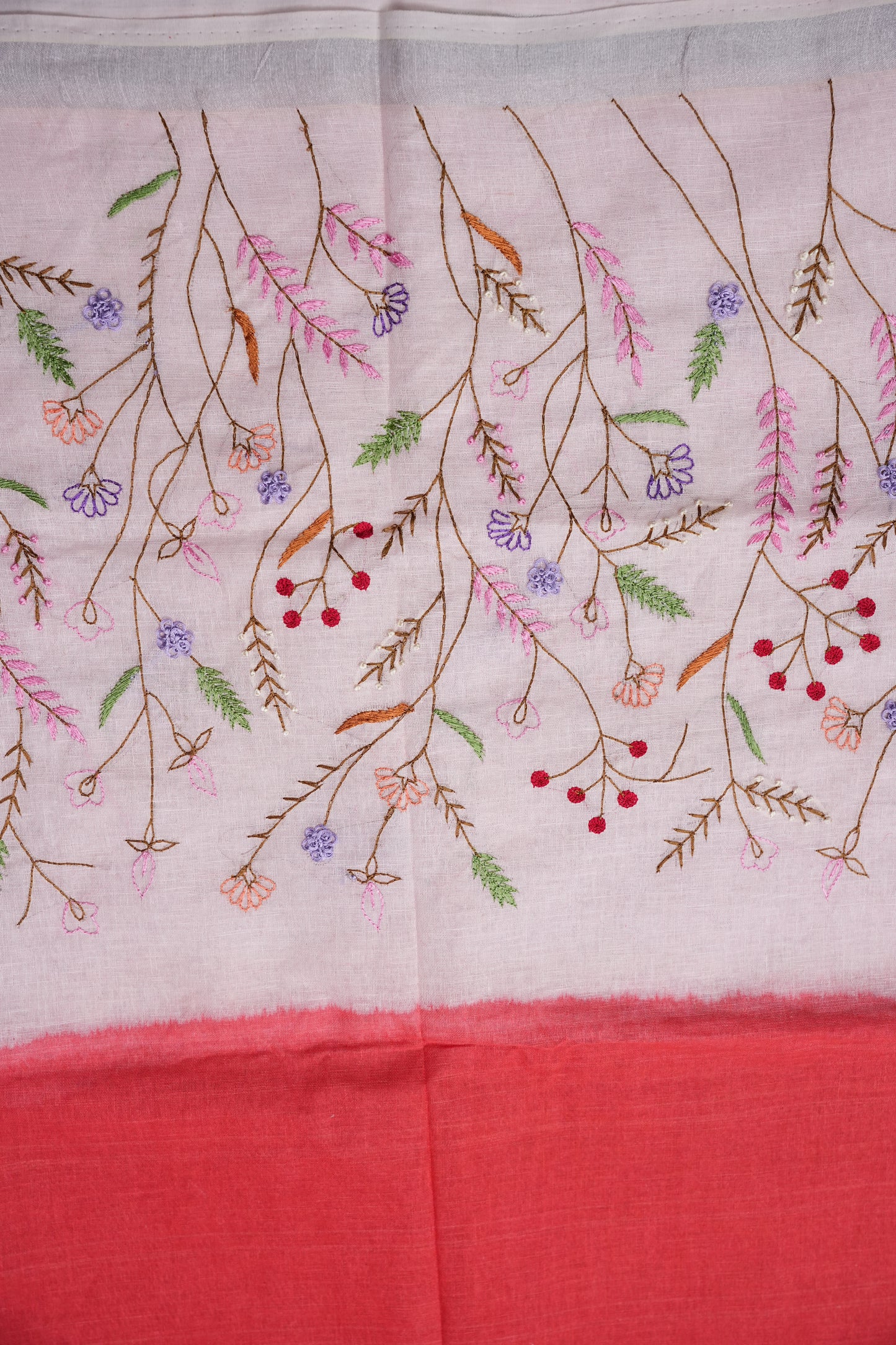 Hand Embroidery Pure Linen Saree with Tissue Border - Red & White Ombre