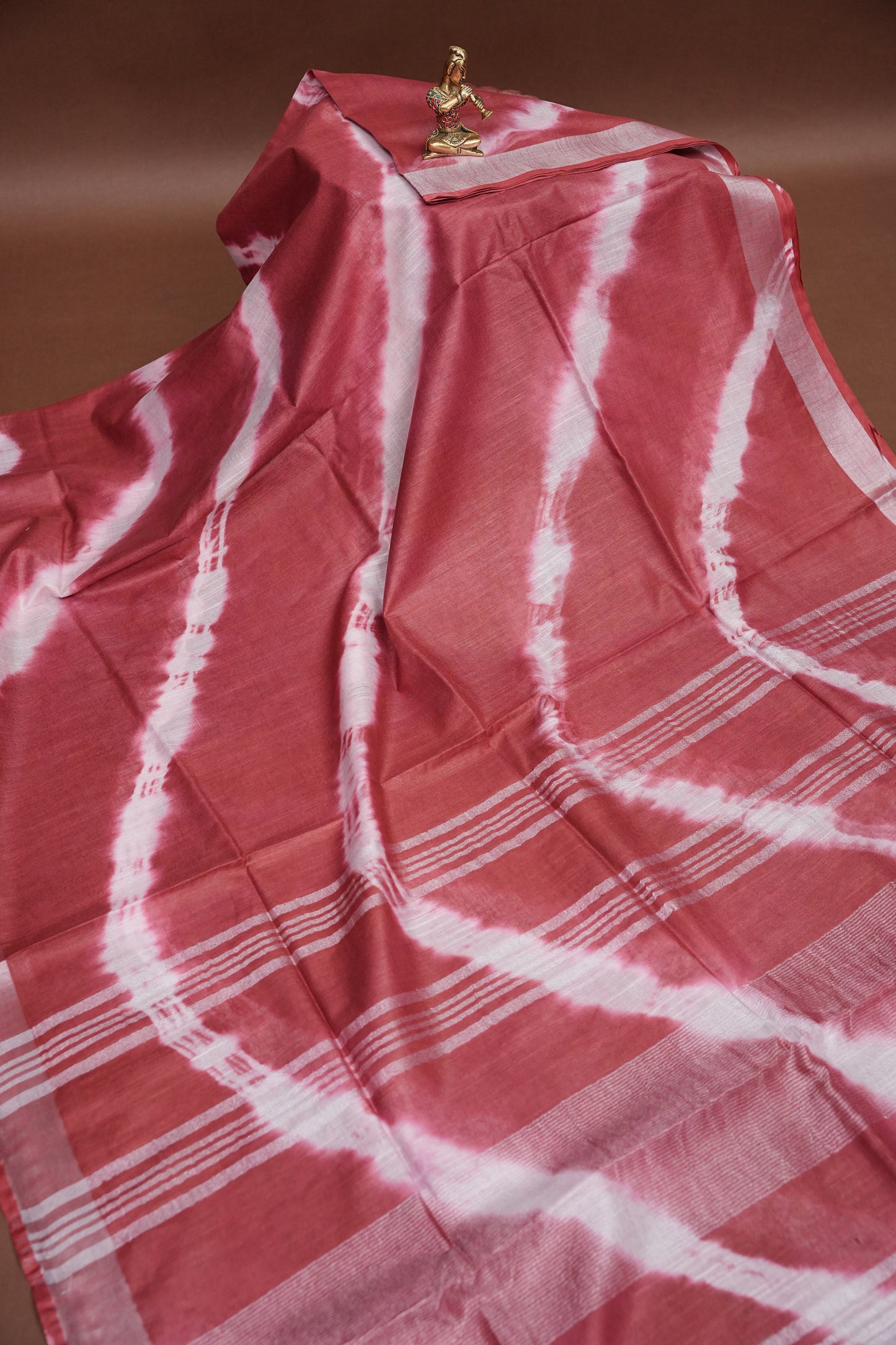 Pure Linen Shibori Print Saree - Maroon