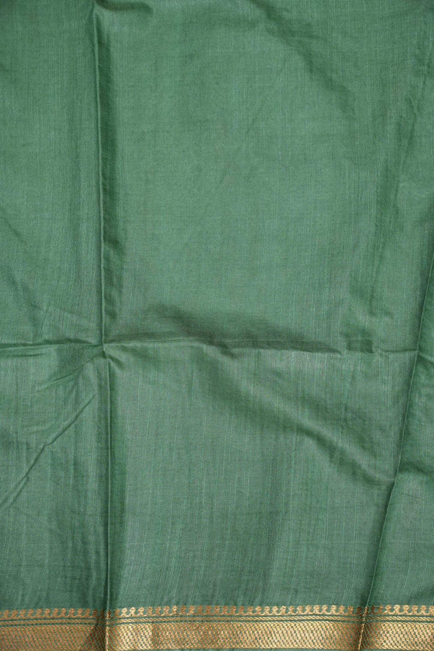 Hand Embroidery Pure Linen Silk Saree With Gold Zari Border - Deep Leaf Green