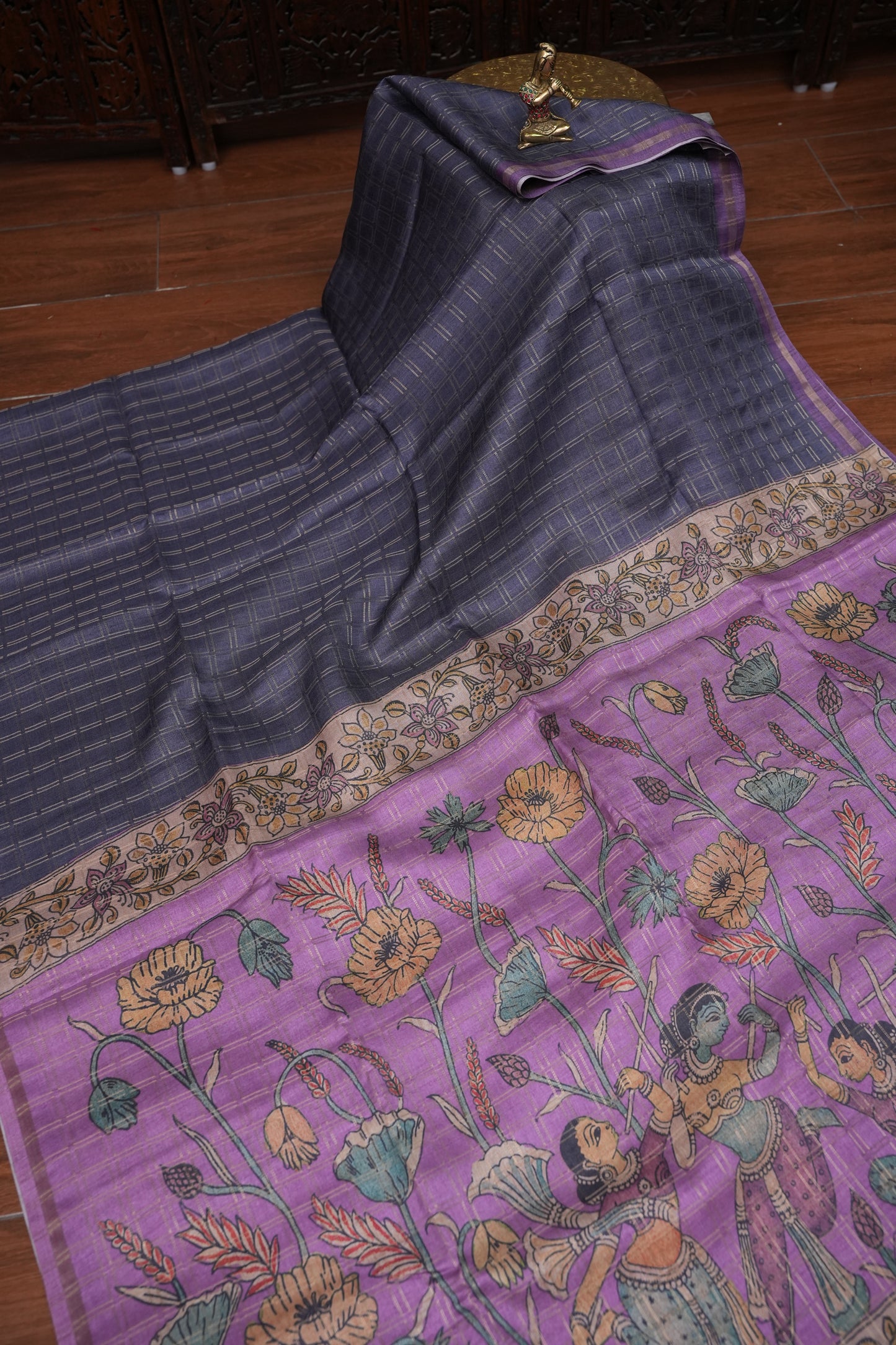 Semi Tussar Raw Silk Saree with Checkered Body & Kalamkari Pallu and Blouse – Lavender Purple