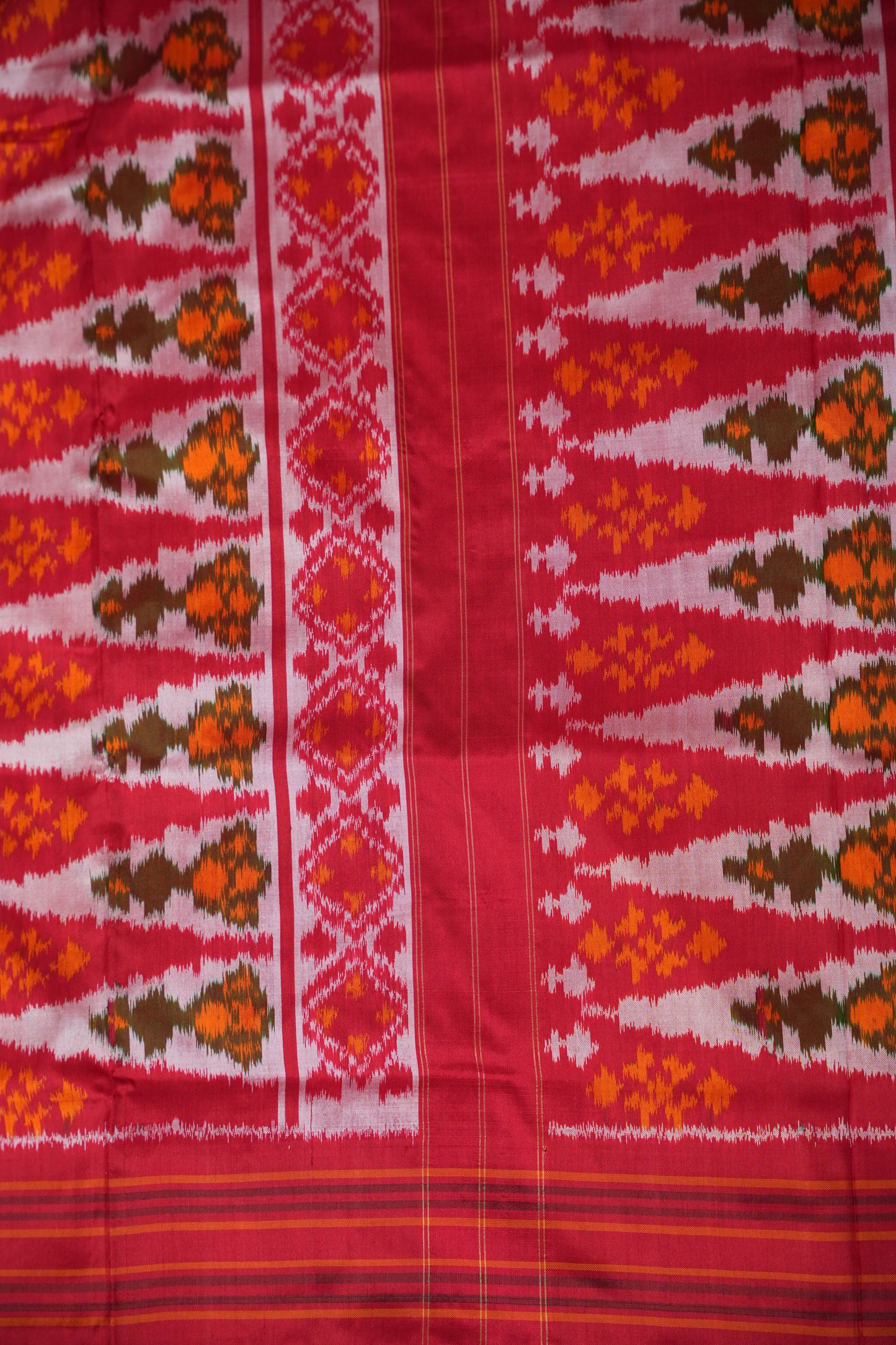 Pure Ikkat Soft Silk Saree - Off White & Red
