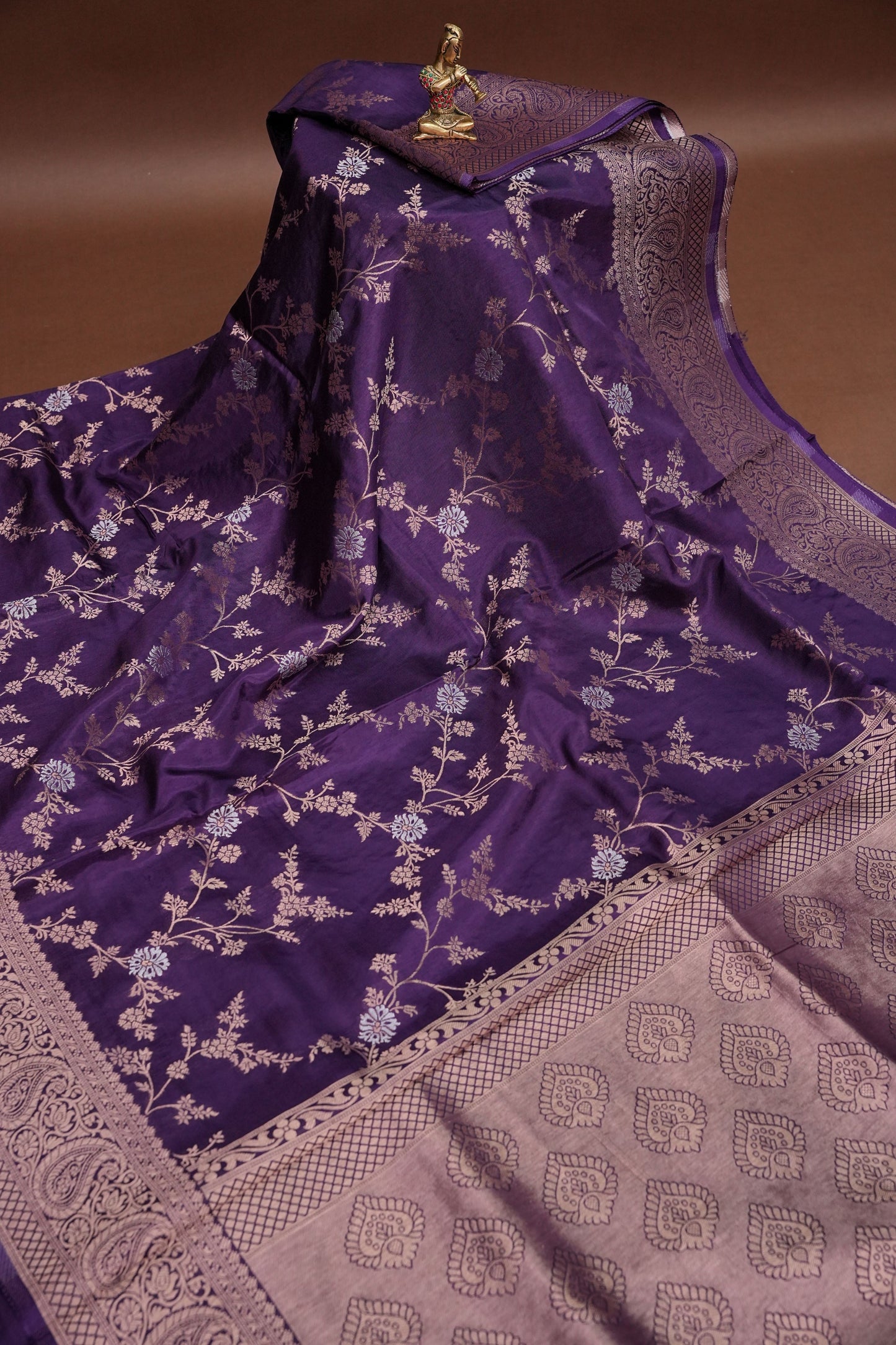 Banarasi Silk Saree – Royal Purple with Intricate Gold Zari Floral Weave