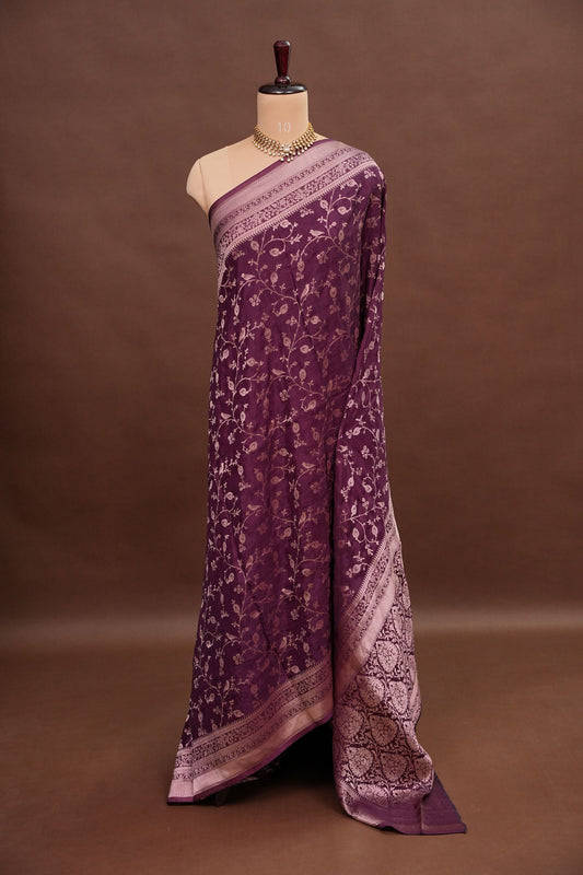 Banarasi Silk Saree – Rich Plum Purple with Intricate Gold Zari Floral Weave