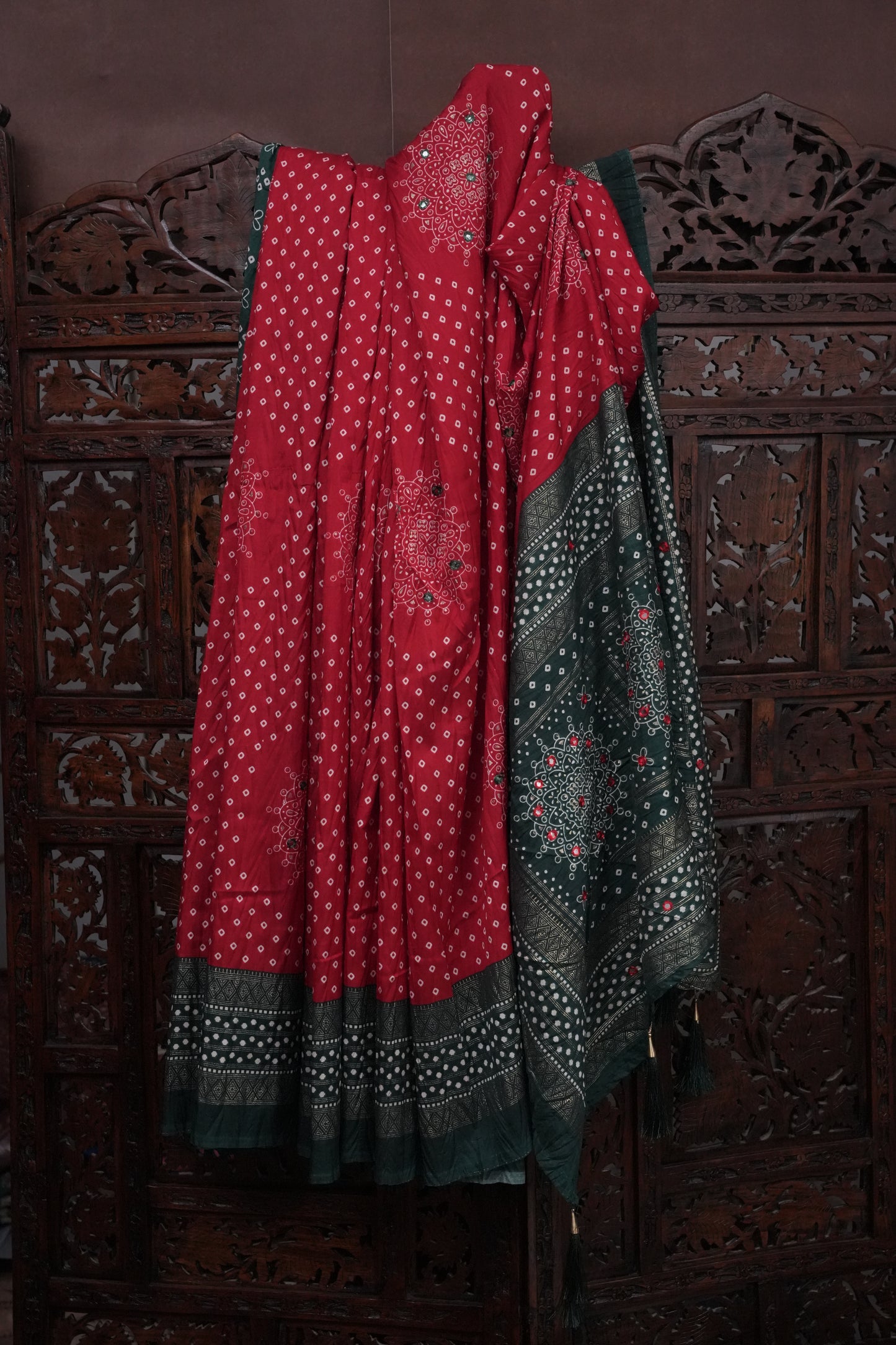 Bandhini Digital Print Semi Silk Saree - Pink and Green