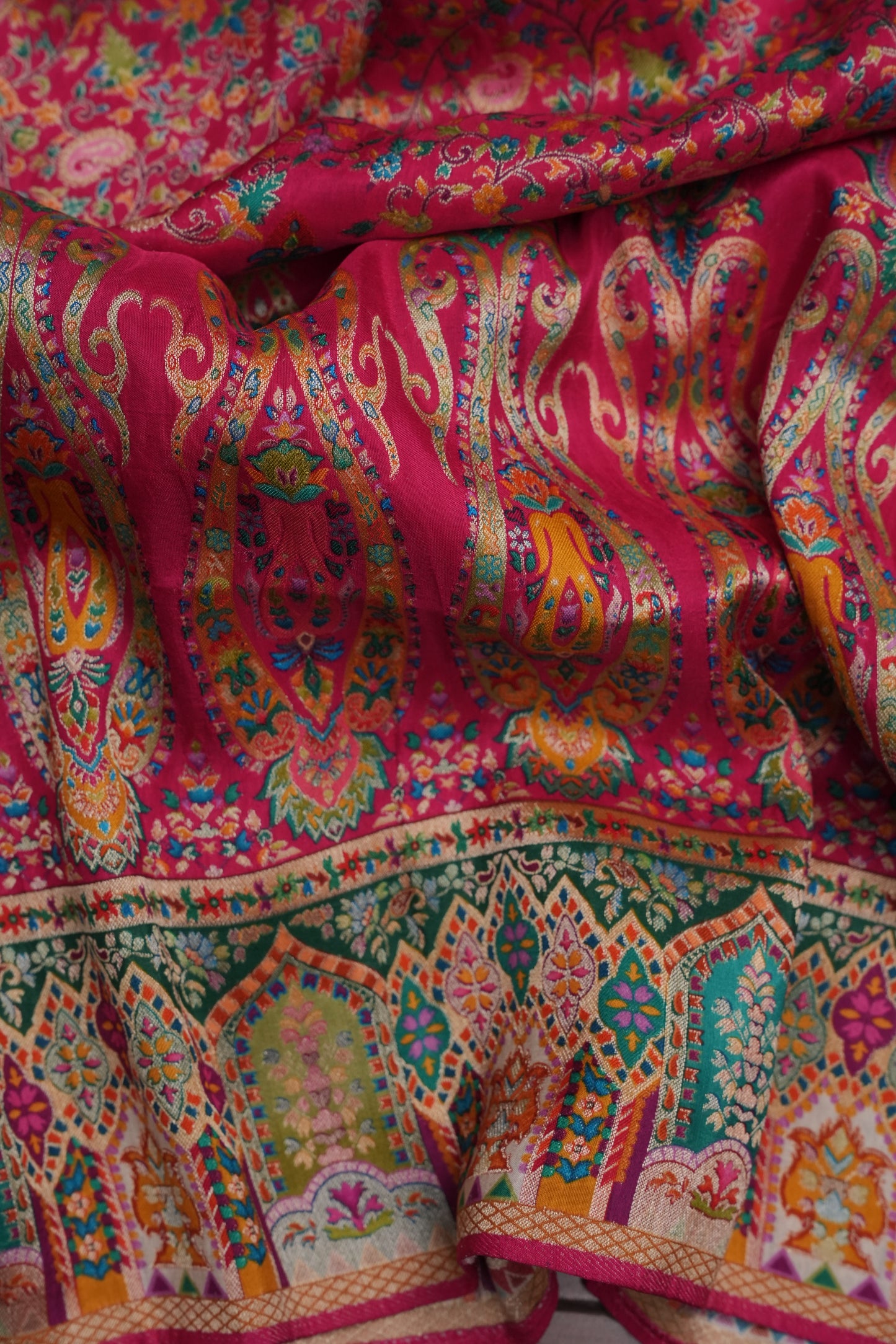 Kashmiri Pashmina Story Telling Saree - Pink