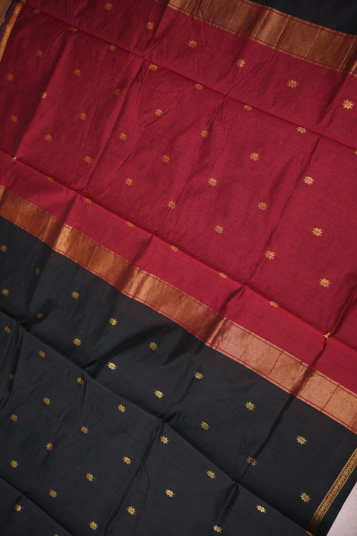 Maheshwari Silk Cotton Saree|Black & Red