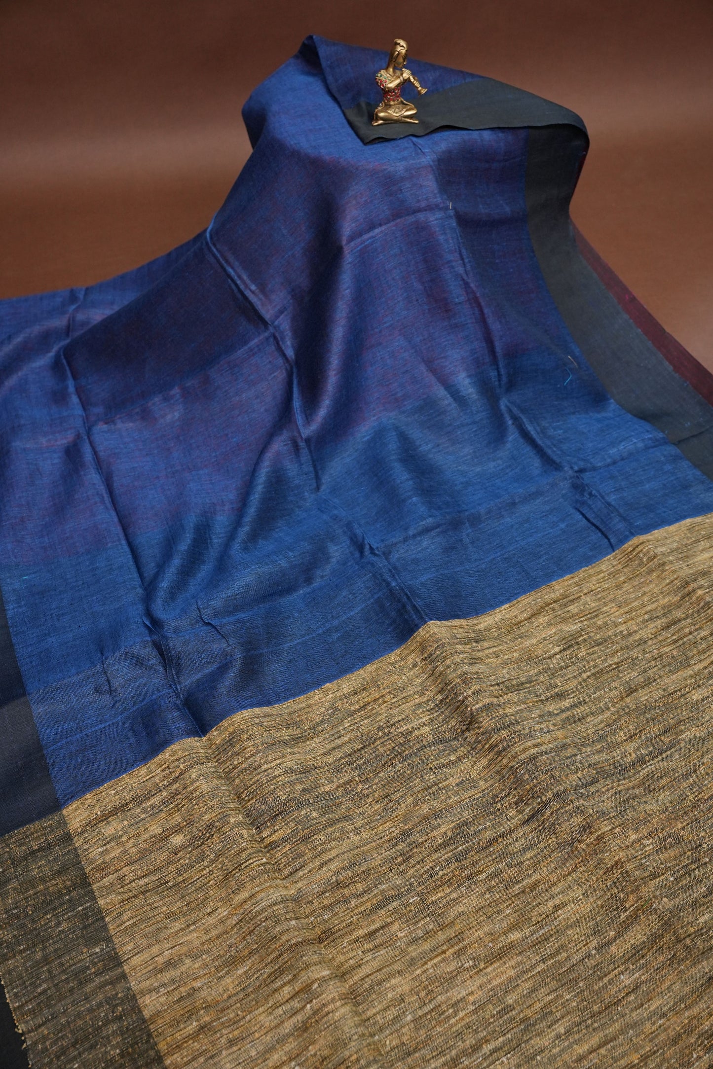 Half and Half Pure Linen Saree with Textured Jute Linen Pallu-Royal Blue & Wine