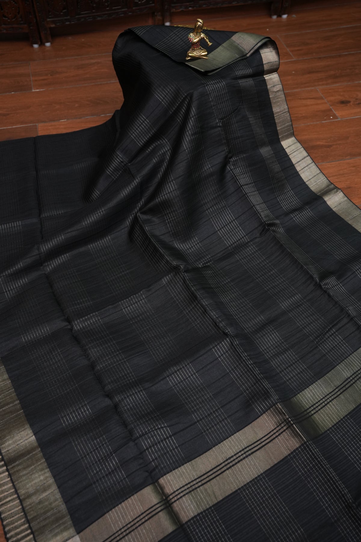 Semi Tussar Linen Silk Saree – Black