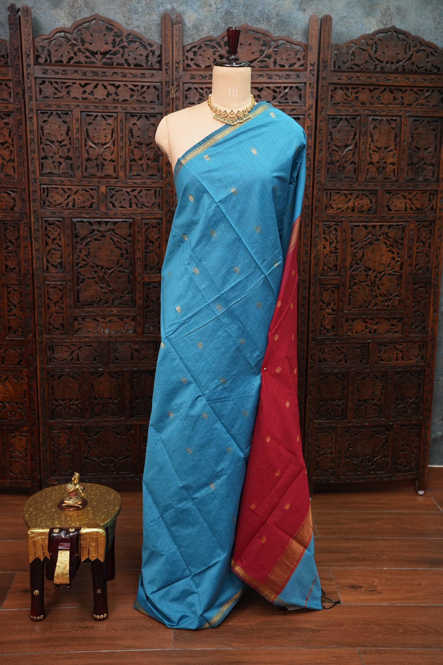 Maheshwari Silk Cotton Saree | Red and Blue