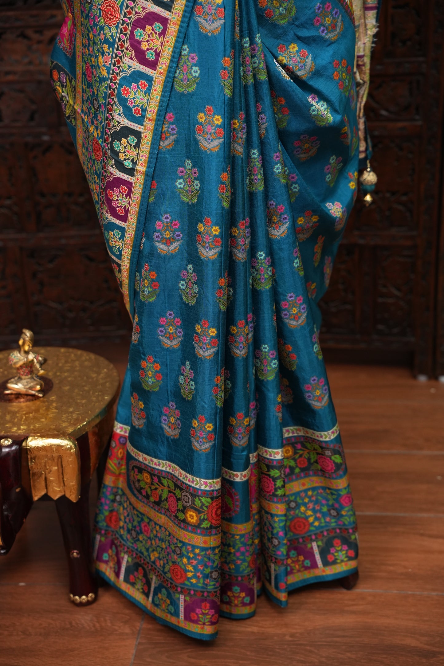 Kashmiri Pashmina Banarasi Story Telling Saree -Multicolor on Teal Blue