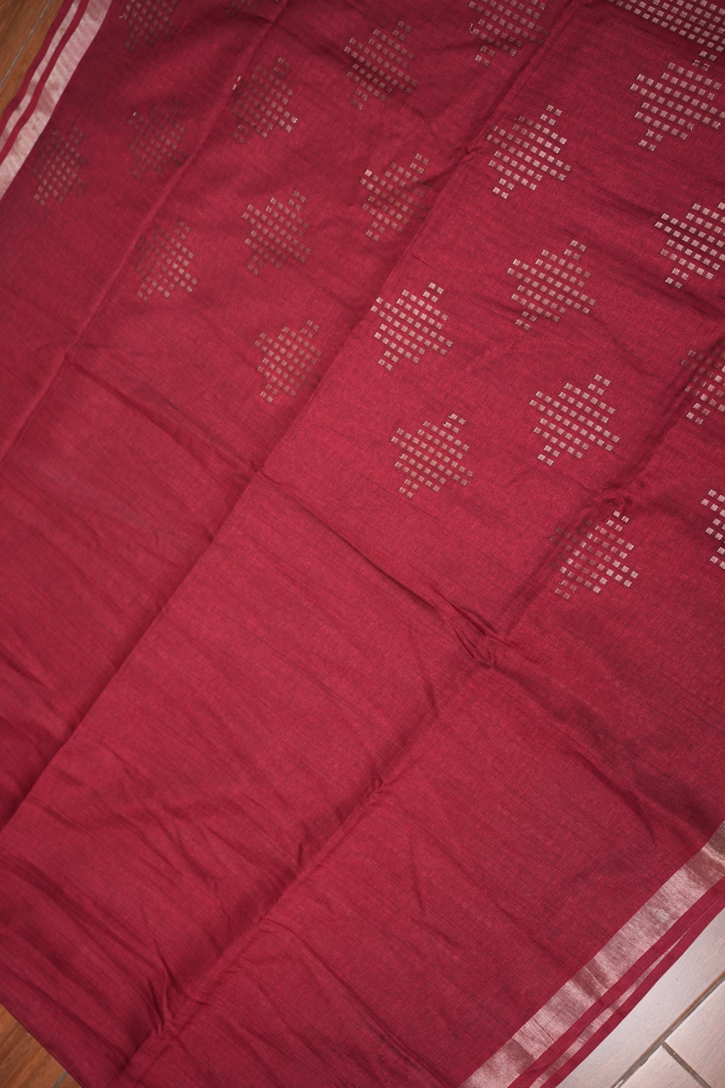 Linen Tussar Silk Saree – Deep Red