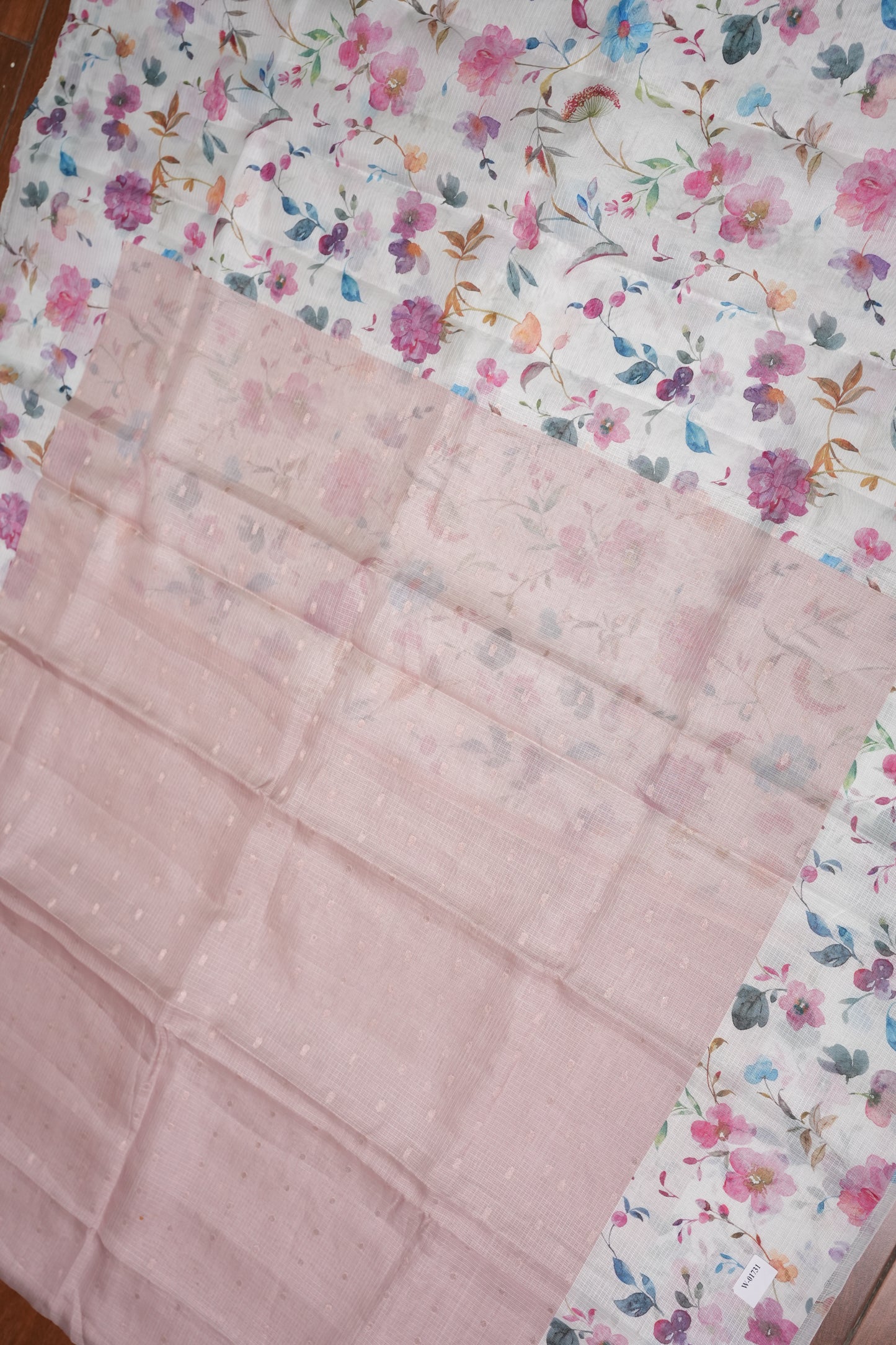 Kota Checks Saree with Floral Digital Print – Blush Pink