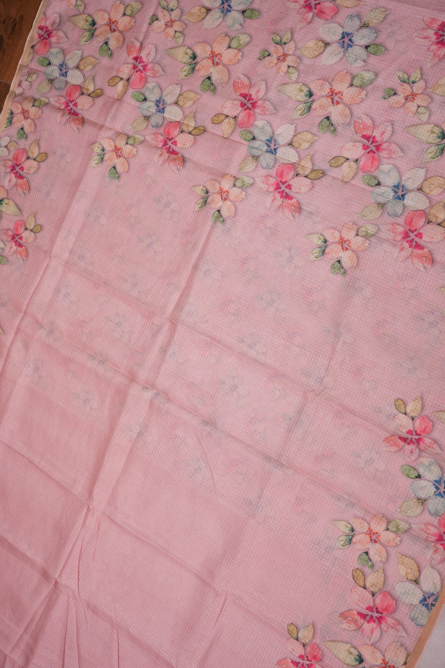 Kota Checks Saree with Floral Digital Print – Baby Pink