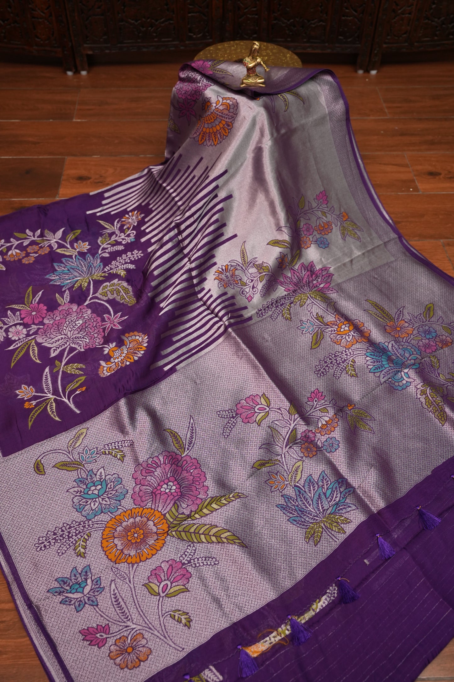 Mellow Tissue & Banarasi Fusion Saree with Meenakari Detailing – Lavender Purple