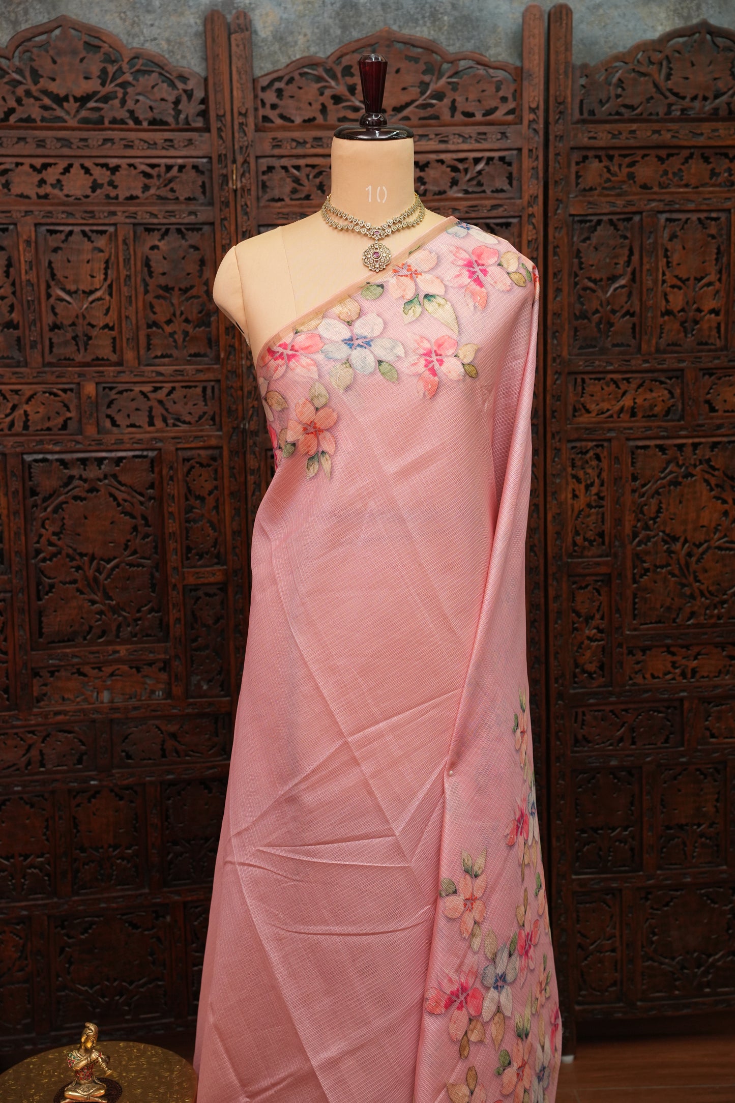 Kota Checks Saree with Floral Digital Print – Baby Pink