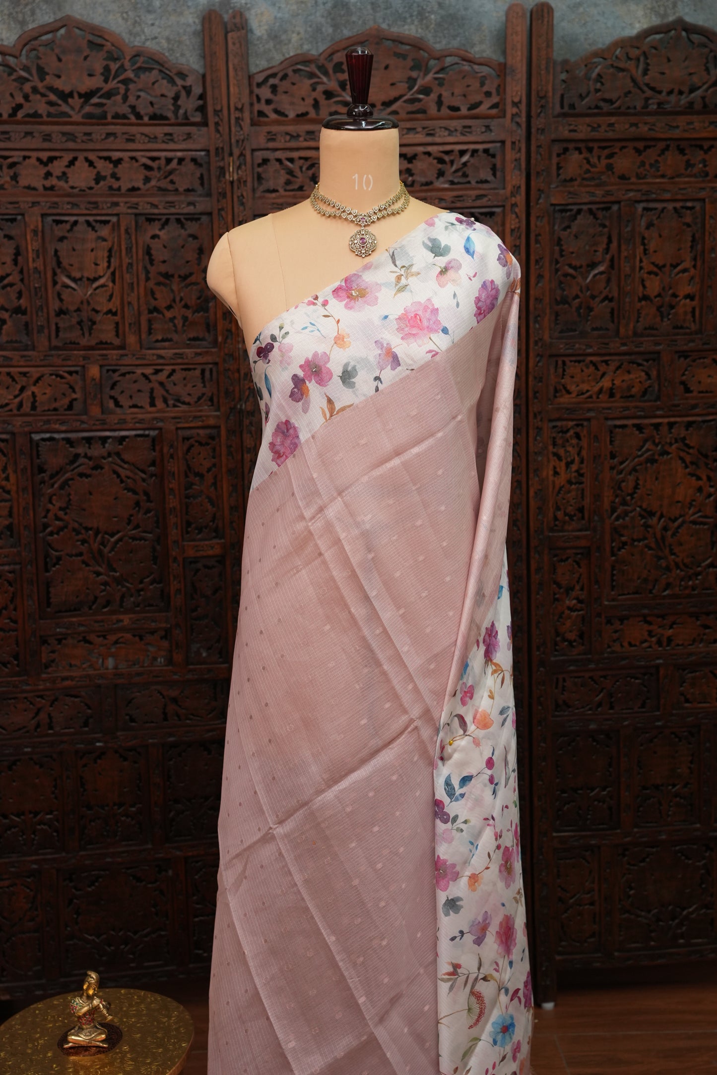 Kota Checks Saree with Floral Digital Print – Blush Pink