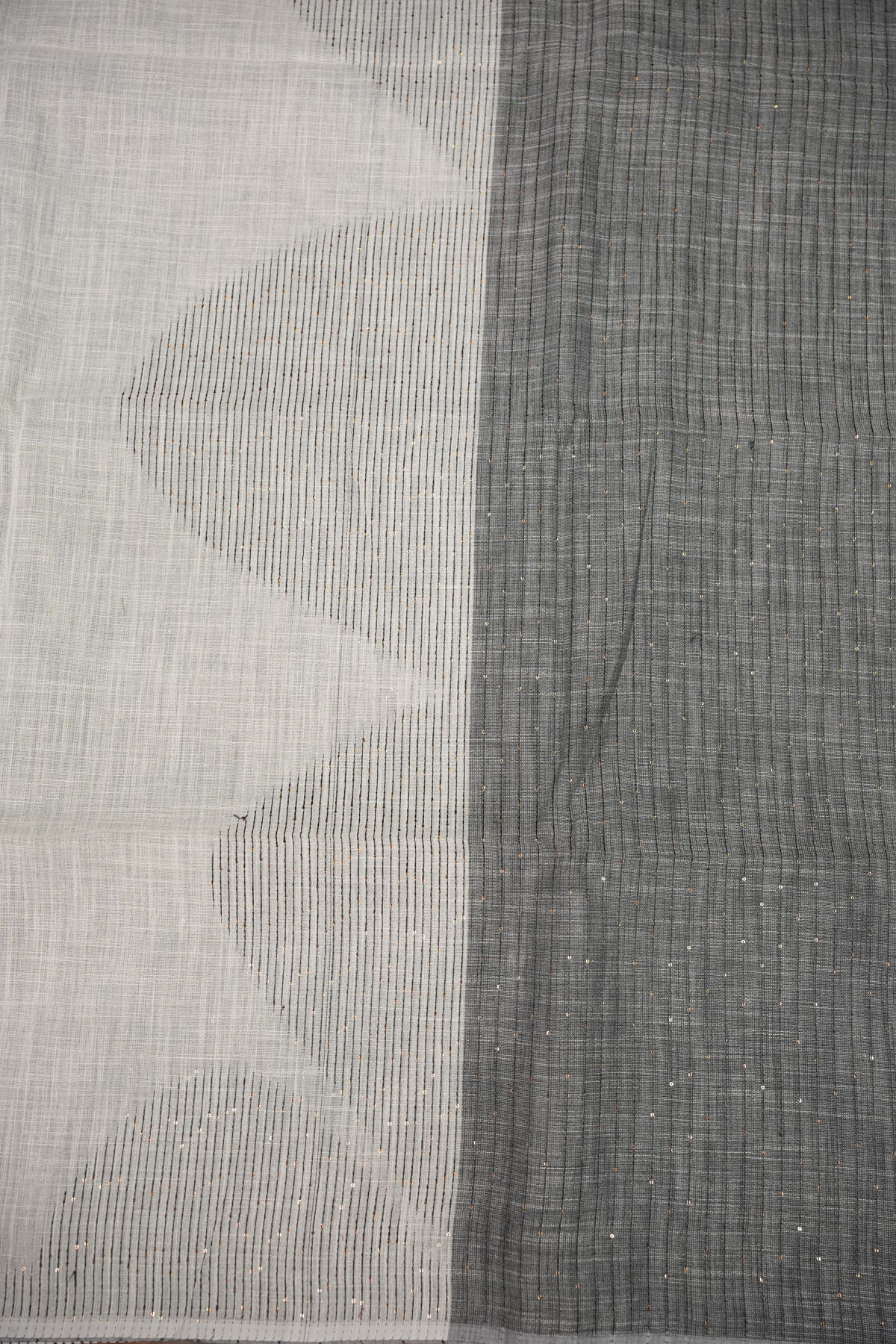 Linen Saree with Needle Embroidery – Ivory White & Charcoal Grey