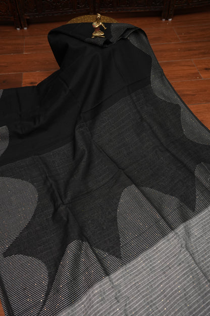 Linen Saree with Needle Embroidery – Classic Black