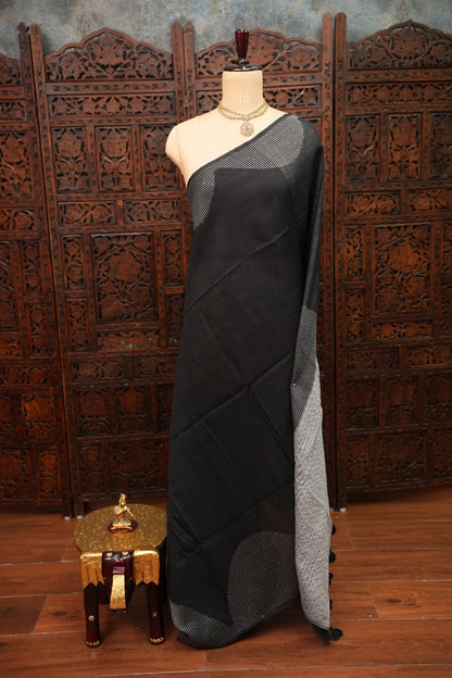 Linen Saree with Needle Embroidery – Classic Black