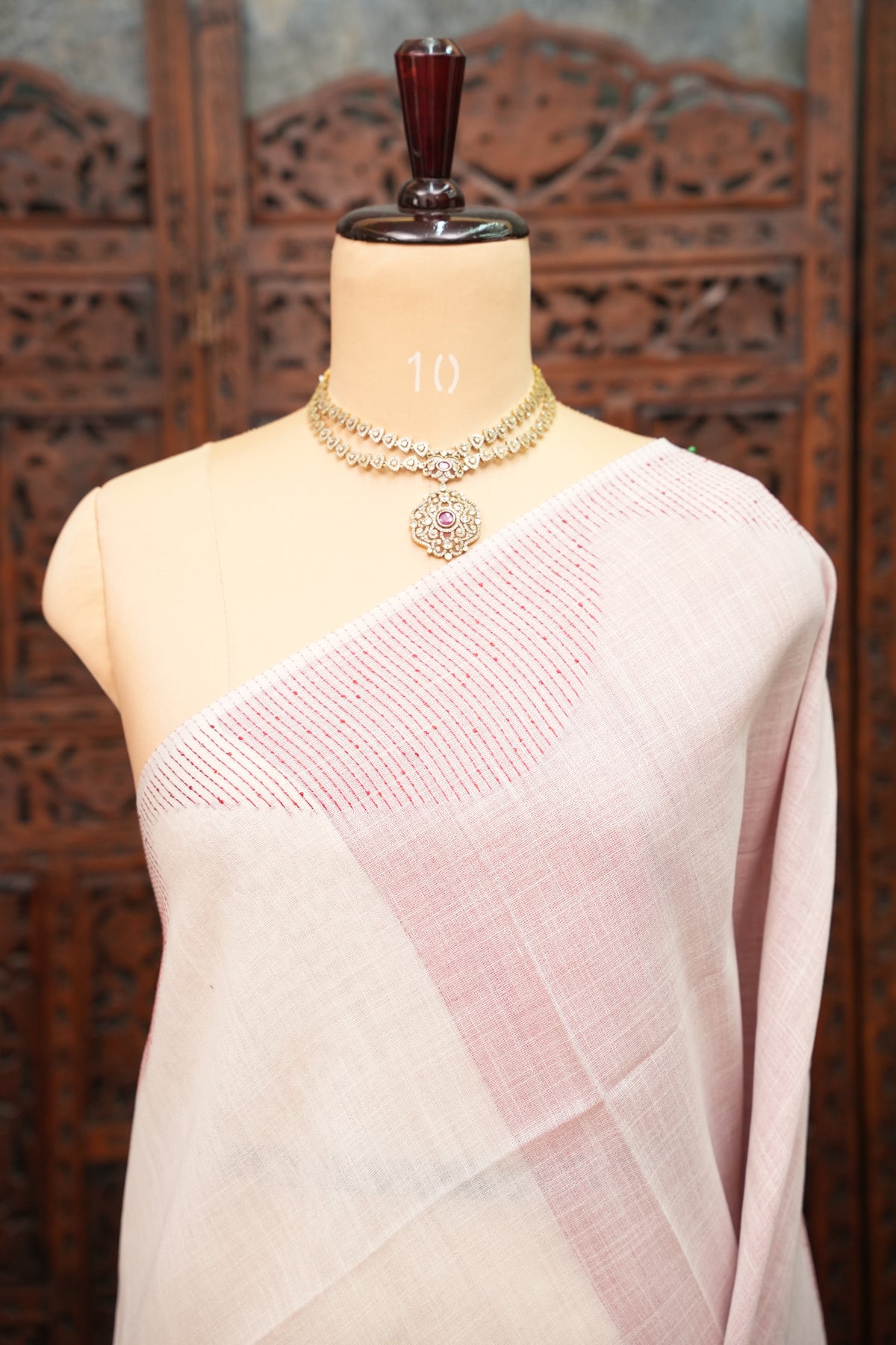 Linen Saree with Needle Embroidery – Off White & Rose Pink