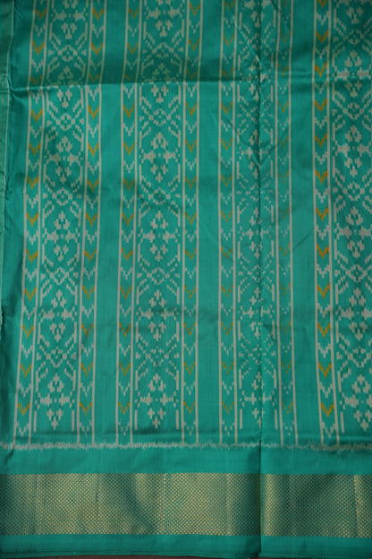 Pure Ikkat Soft Silk Saree - Magenta & Sea Green