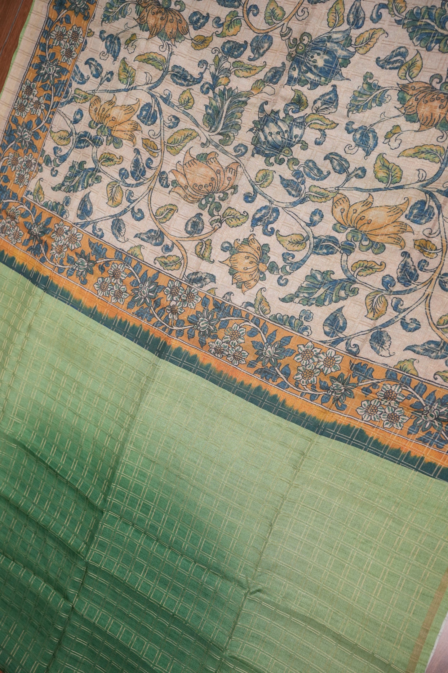 Tussar Raw Silk Saree with Dual-Shade Checkered Body & Kalamkari Printed Pallu and Blouse – Sage Green