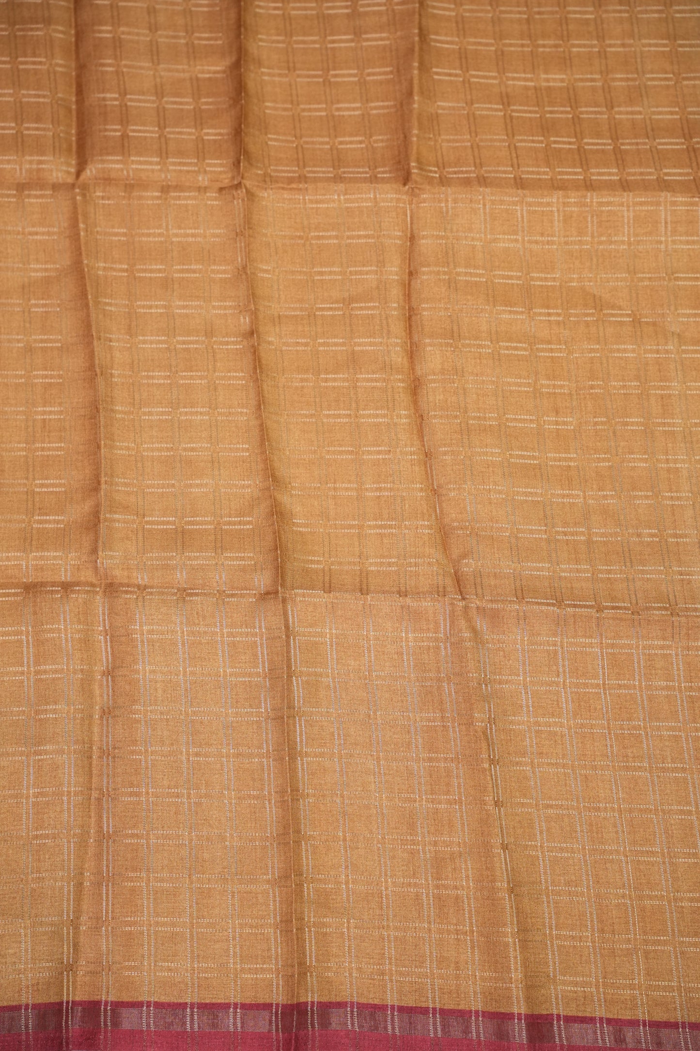 Tussar Raw Silk Saree with Checkered Body & Kalamkari Printed Pallu and Blouse – Antique Gold & Red