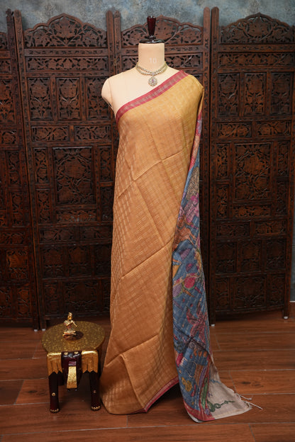 Tussar Raw Silk Saree with Checkered Body & Kalamkari Printed Pallu and Blouse – Antique Gold & Red