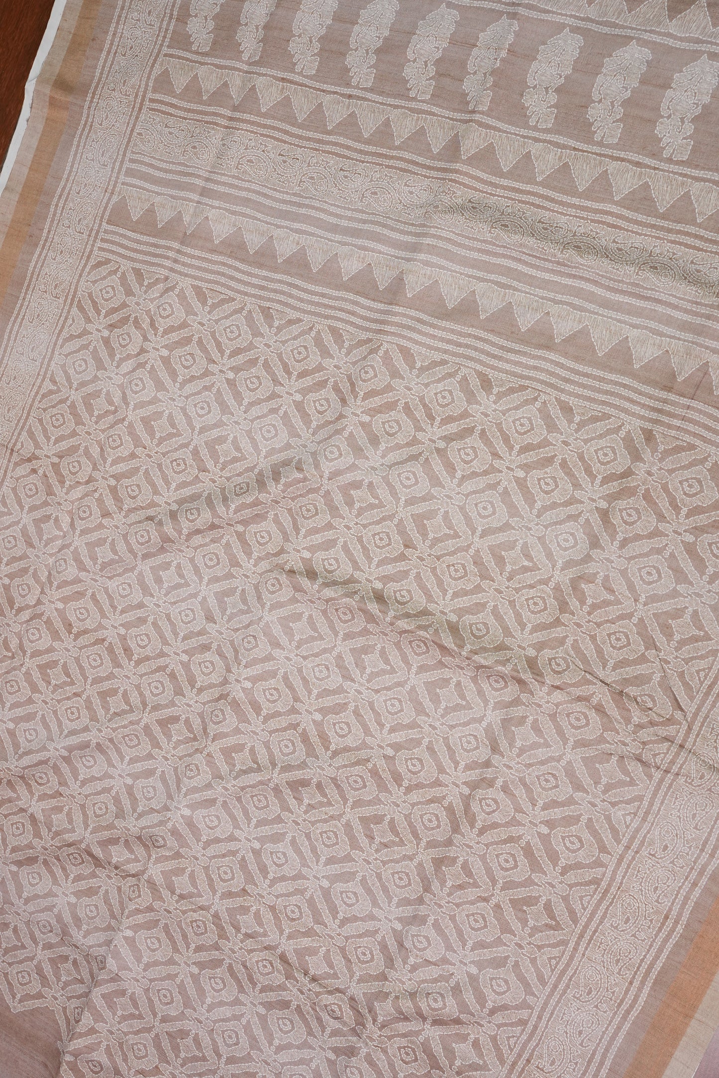 Pure Khaddi Cotton Saree with Traditional Woven Design – Beige