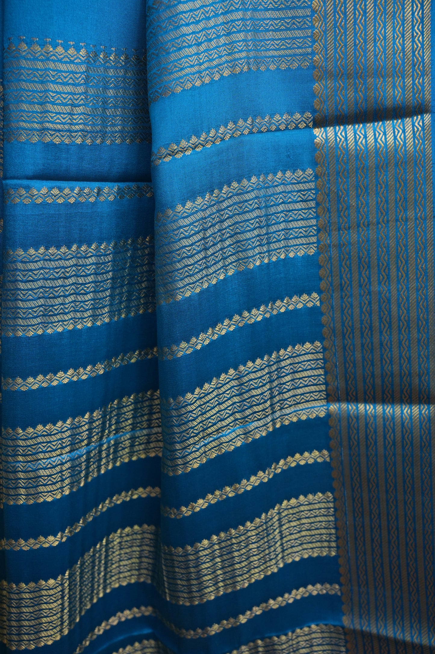 Plain Pure Crepe Mysore Silk Saree in Mehendi Green With Contrast Peacock Pallu & Blouse